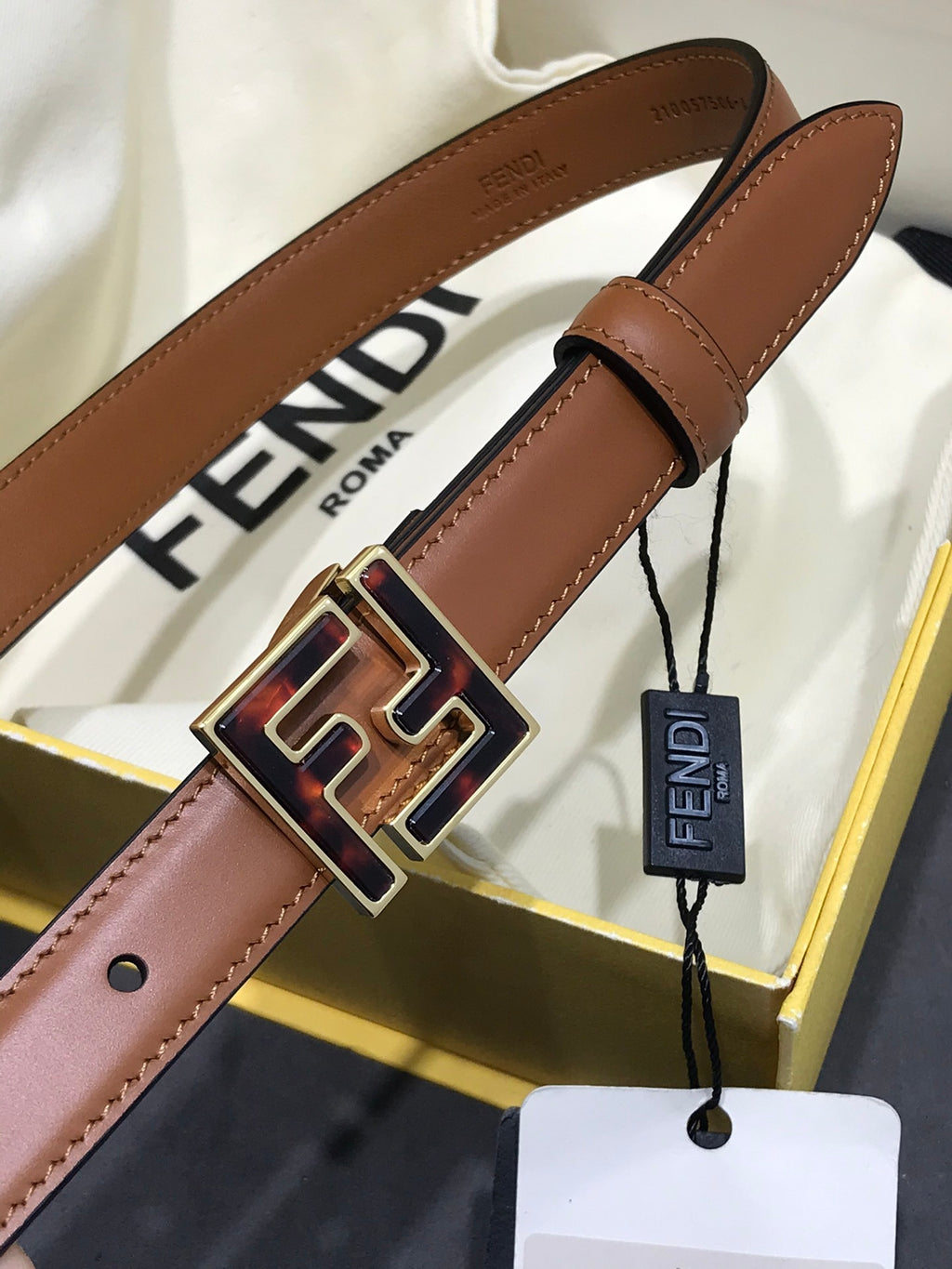 cinturon fendi