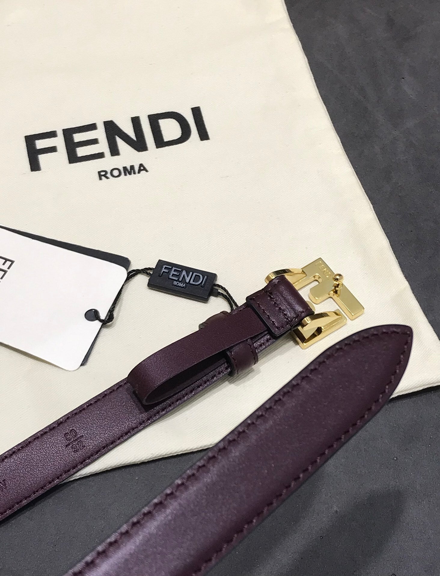cinturon fendi