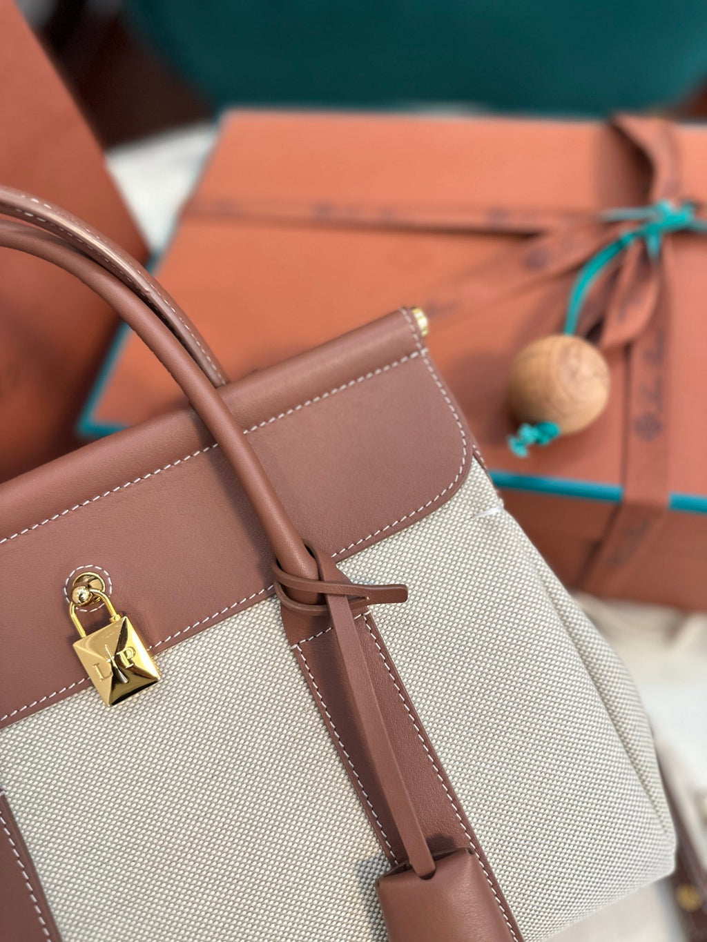 Loom bag L32 loro piana