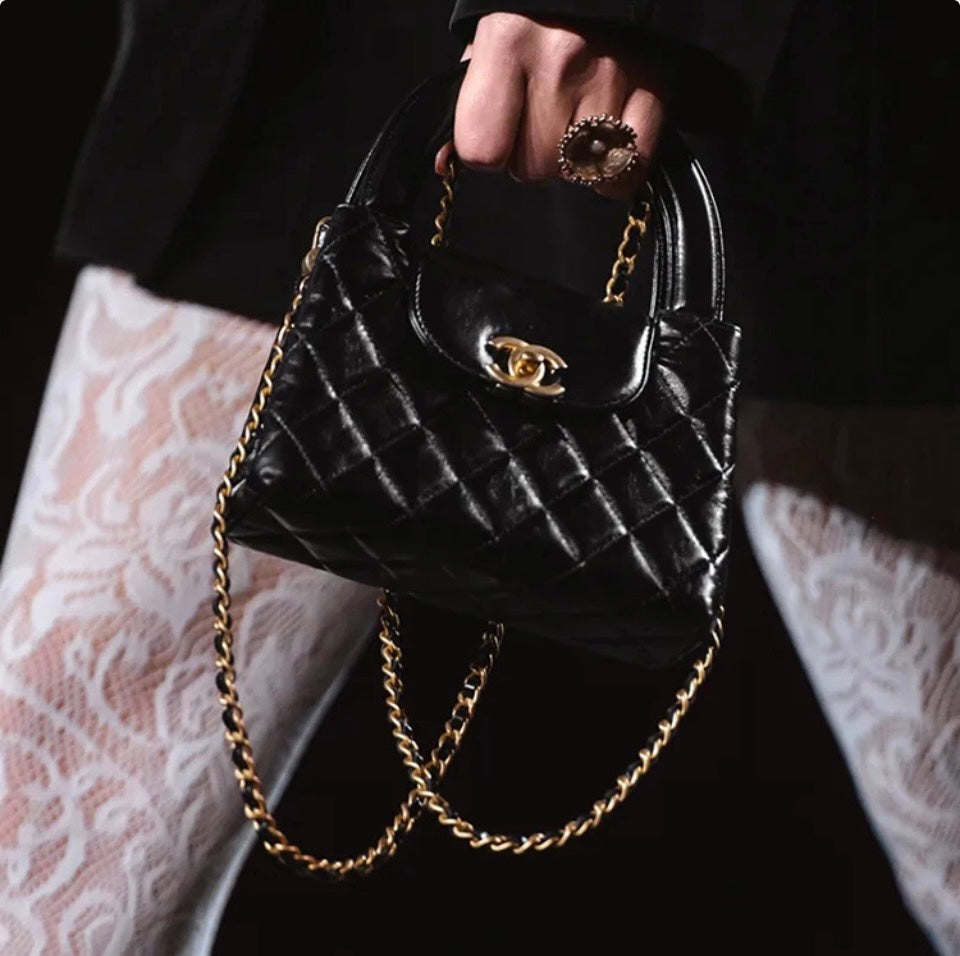 Chanel 23K Kelly Chain Handle Calfskin Handbag Shoulder Bag