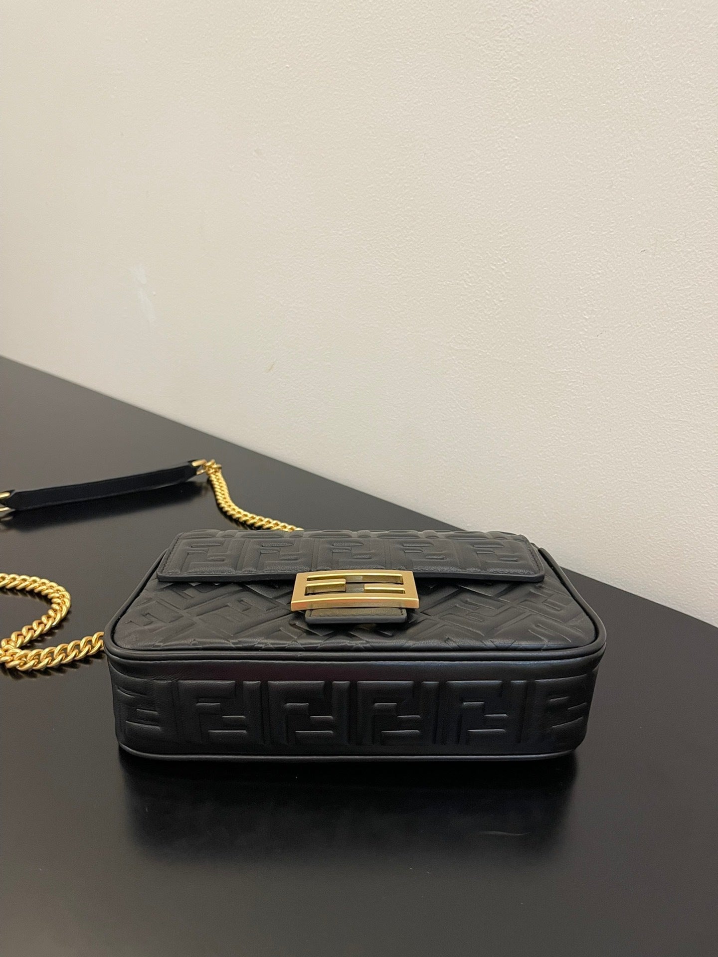 FENDI BAGUETTE BAG