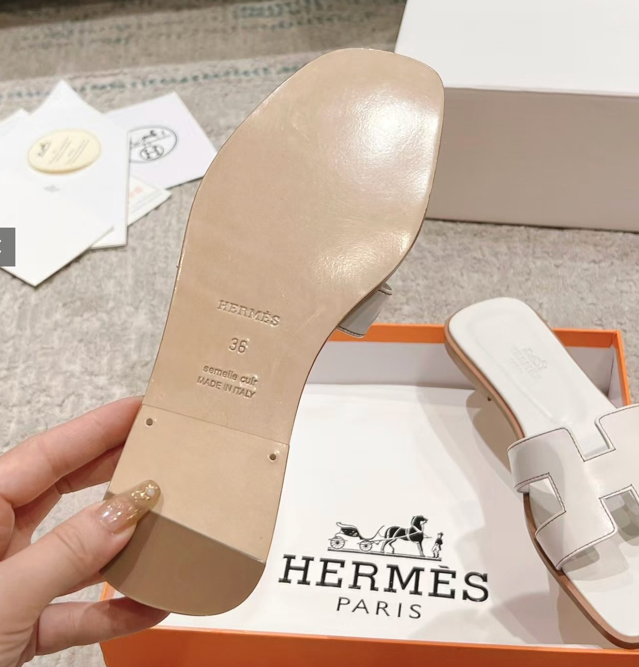 BNIB Hermes Oran sandal