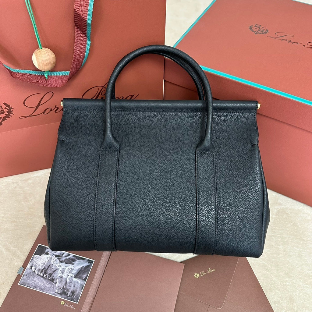 Loom bag L32 black loro piana